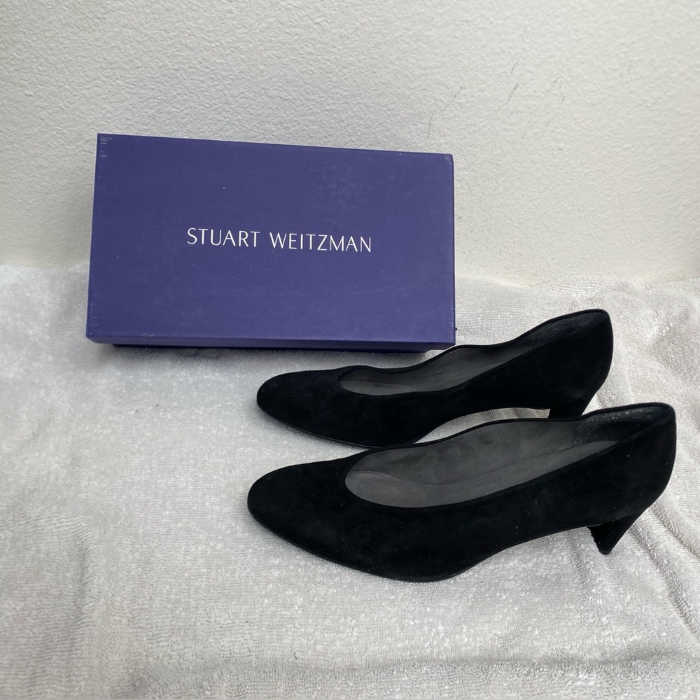 Stuart Weitzman Women's Black Suede Almond Toe Heels Size 10 Classic Minimalist